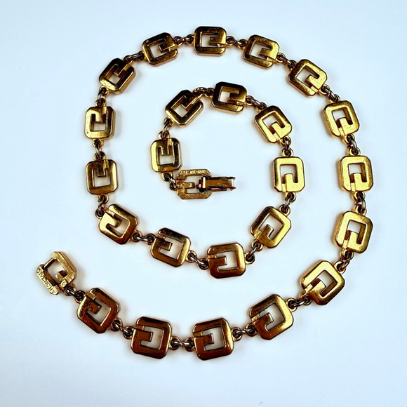 Givenchy Jewelry - Givenchy G Logo Gold Iconic Runway Classic 1980's Vintage 8mm Necklace 15.5"